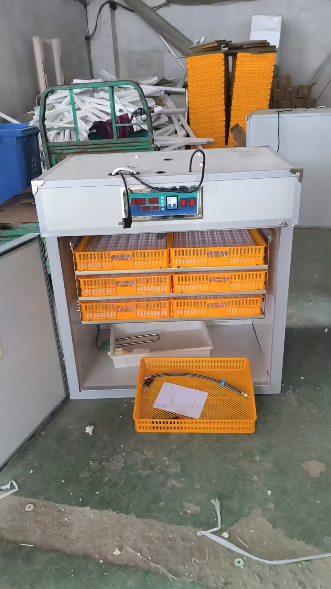 Incubator Machine